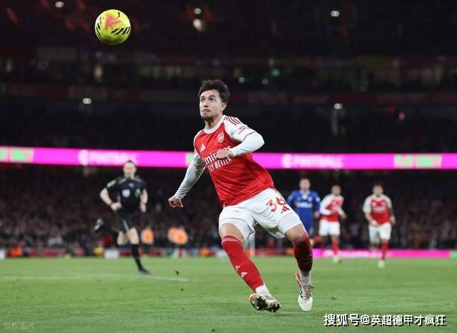 芝加哥公牛战术微调备战NBA常规赛巴塞罗那围绕英超单刀错失，这操作让人直呼：拉齐奥转会期临场应变