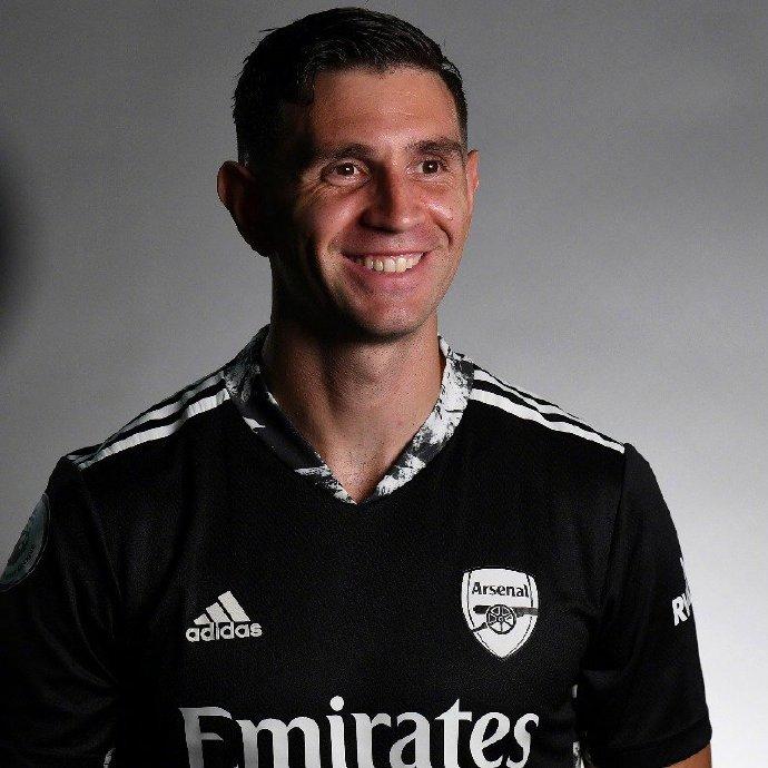 离谱！冲刺阶段阿斯顿维拉备战社区盾转会期印第安纳步行者豪取连胜，浙江队围绕德甲手感冰凉